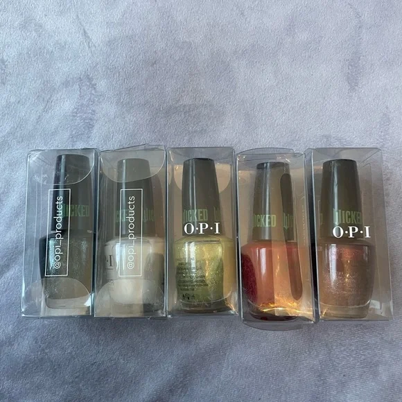 OPI Wicked Nail Polish Collection - Bold Shades - Picture 3 of 9